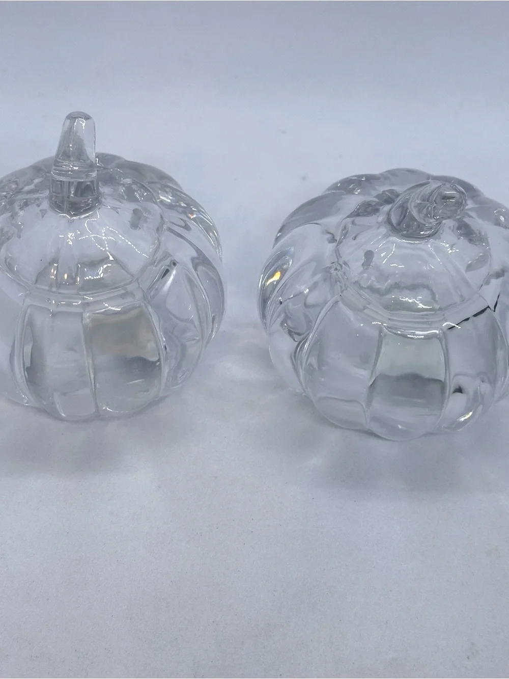 Godinger SHANNON CRYSTAL of Ireland Lead Crystal Pumpkin Salt/Pepper Shaker Set